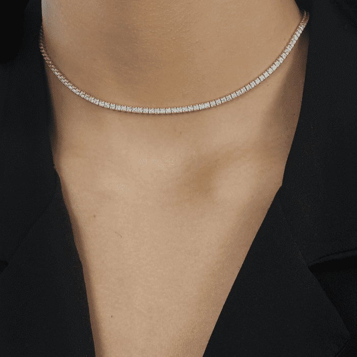 Colar Dourado Chocker Riviera Pedras Brancas - Imagem 2