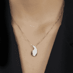 Colar Prateado de Gota Curvada - Imagem 2