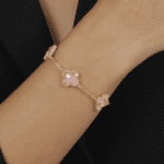 Pulseira Trevos Van Cleef Preta - Imagem 4