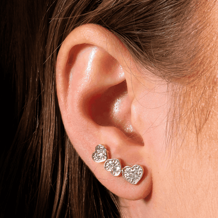 Brinco Dourado Ear Cuff de Coração com Zircônia - Imagem 2