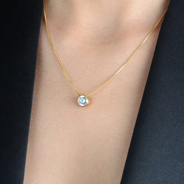 Colar Dourado Zircônia Ponto de Luz - Imagem 2
