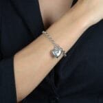 Pulseira Prateada Elo Português com Coração - Imagem 2