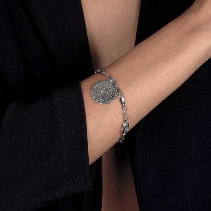 Pulseira Prateada Religiosa com Medalha de Oração - Imagem 2