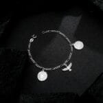 Pulseira Prateada Religiosa Pai Nosso e Espírito Santo - Imagem 3