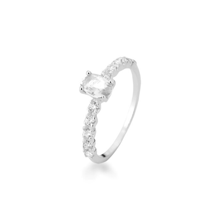 Anel Oval Cristal Cravejado de Prata 925 - Imagem 1