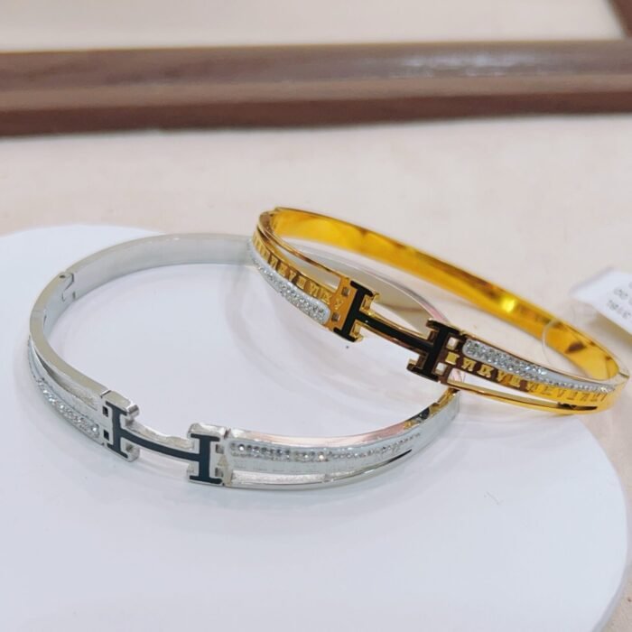 Bracelete H Charm Dourado - Imagem 1