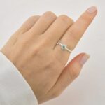 Anel Flor Pedra Verde Brilhante - Imagem 2