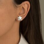 Brinco de Flor Martelado - Imagem 2