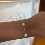 Pulseira Flor Cravejada e Ponto de Luz - Prata 925