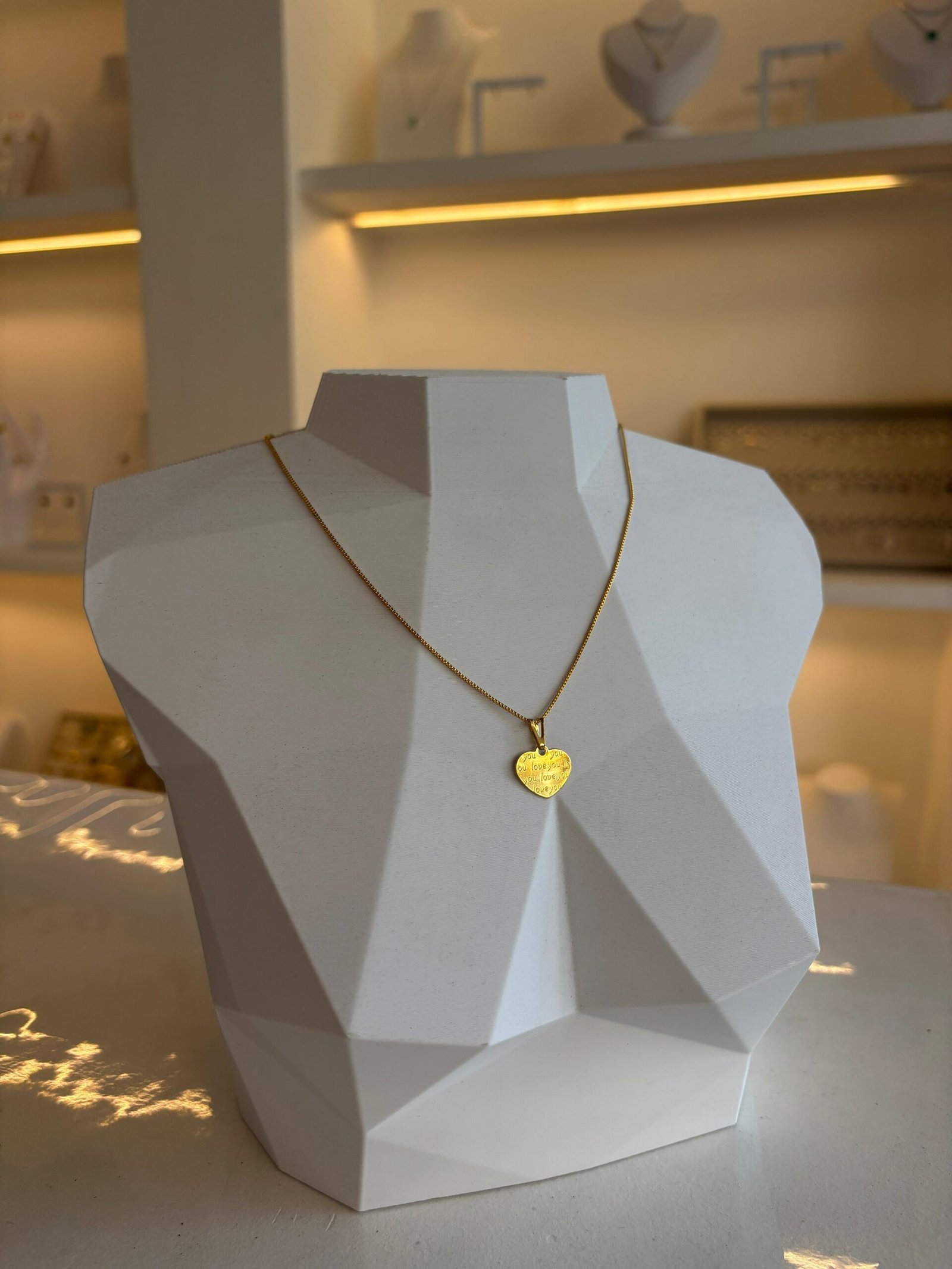 88394239-36f9-4e80-af83-493652e20147