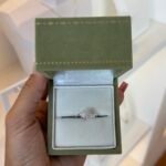 Anel Inicial "M" Cravejado em Prata 925