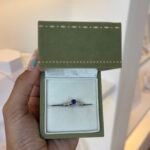 Anel Solitário Azul em Prata 925