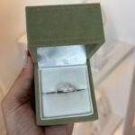 Anel Zig Zag Cravejado em Prata 925