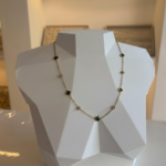 Colar Veneziana com Zircônias Esmeralda e Cristal Aço Inoxidável