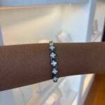 Bracelete Trevos Madrepérola em Aço Inoxidáve