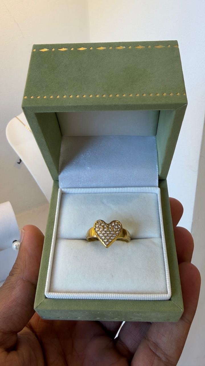 17c4cd9b-a971-4340-ab7c-7ab4fedce4b9